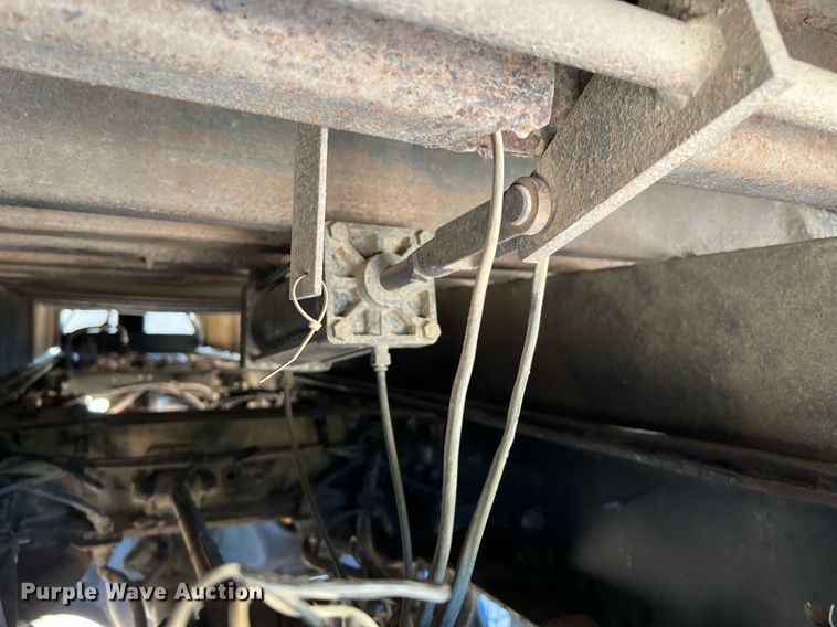 image for item DQ2168 2007 Peterbilt 340  dump truck