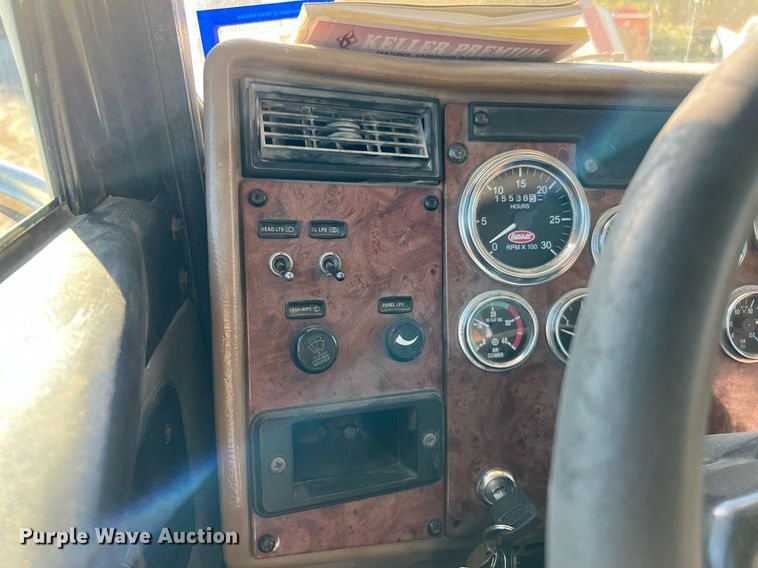 image for item DQ2168 2007 Peterbilt 340  dump truck