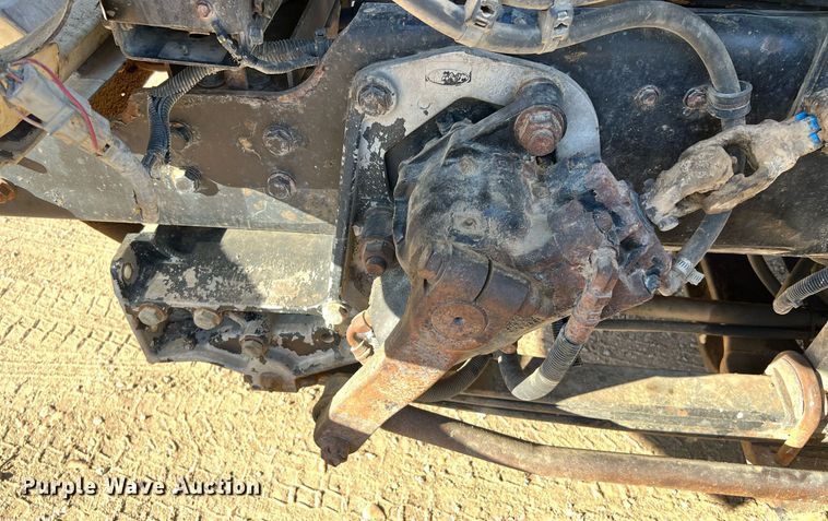 image for item DQ2168 2007 Peterbilt 340  dump truck