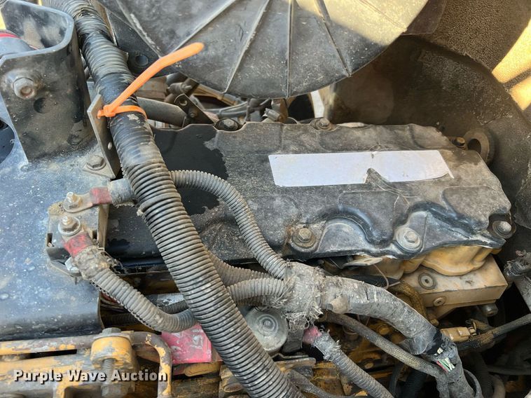 image for item DQ2168 2007 Peterbilt 340  dump truck