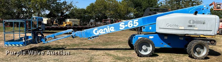 image for item DQ2170 2014 Genie S-65  boom lift