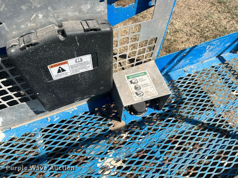 image for item DQ2170 2014 Genie S-65  boom lift