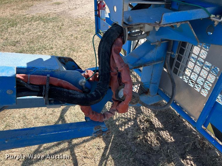 image for item DQ2170 2014 Genie S-65  boom lift