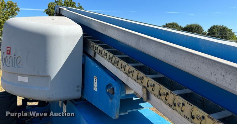 image for item DQ2170 2014 Genie S-65  boom lift