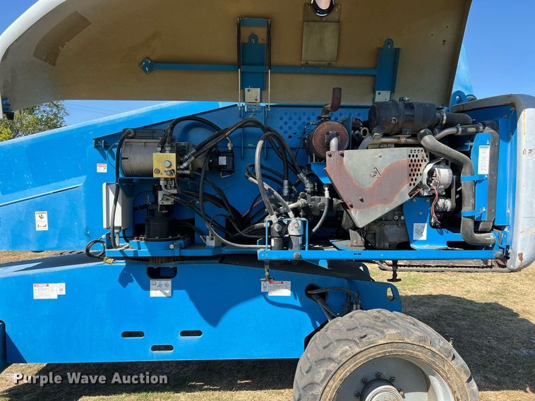 image for item DQ2170 2014 Genie S-65  boom lift