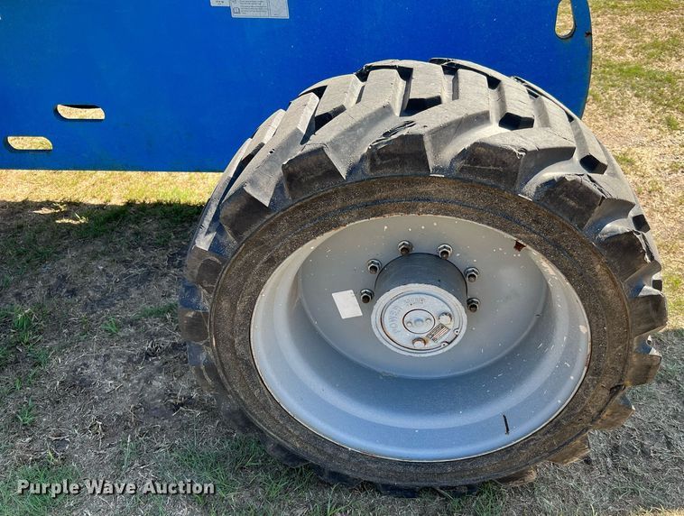 image for item DQ2170 2014 Genie S-65  boom lift