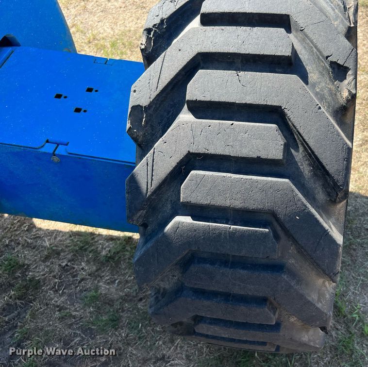 image for item DQ2170 2014 Genie S-65  boom lift