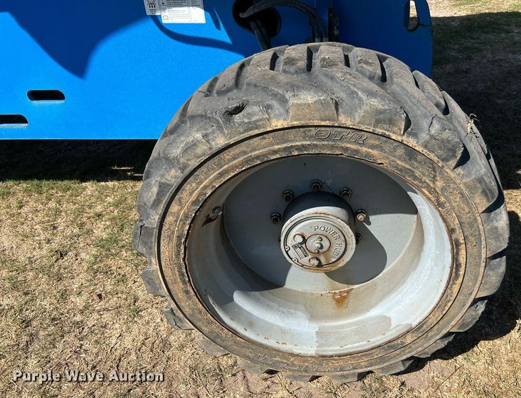 image for item DQ2170 2014 Genie S-65  boom lift