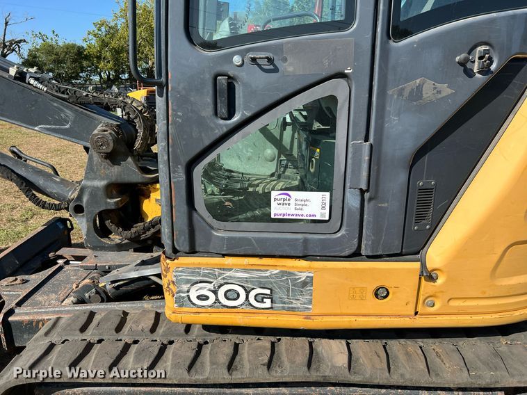 image for item DQ2171 2016 John Deere 60G  mini excavator