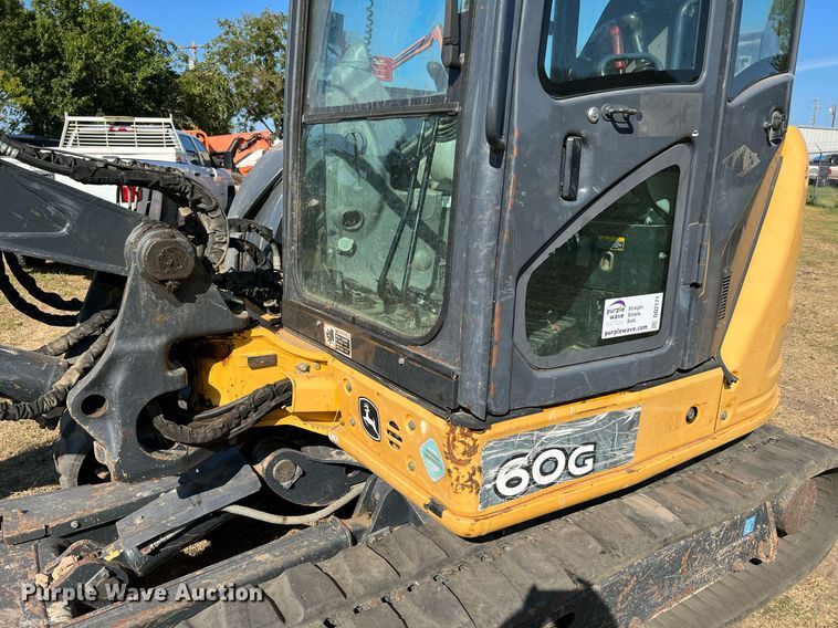 image for item DQ2171 2016 John Deere 60G  mini excavator
