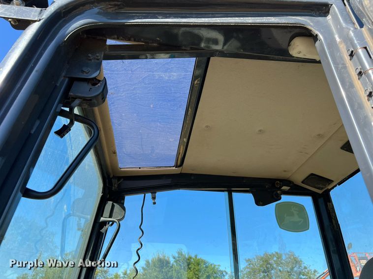 image for item DQ2171 2016 John Deere 60G  mini excavator