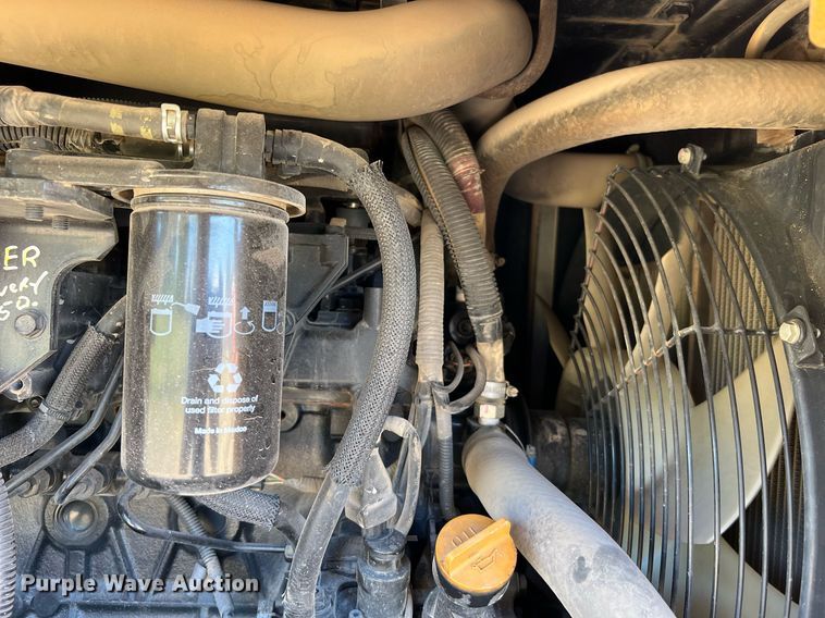 image for item DQ2171 2016 John Deere 60G  mini excavator