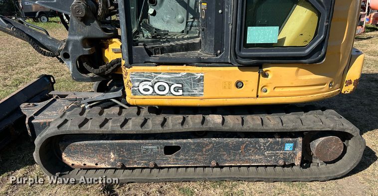 image for item DQ2171 2016 John Deere 60G  mini excavator