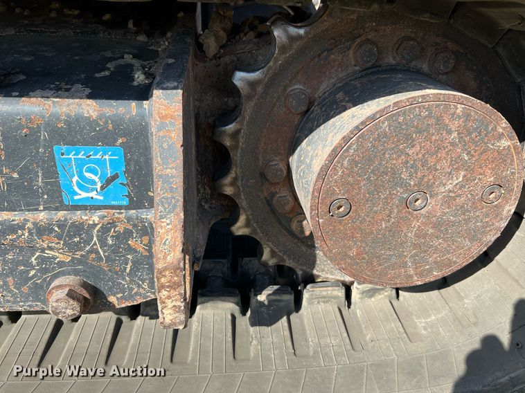 image for item DQ2171 2016 John Deere 60G  mini excavator