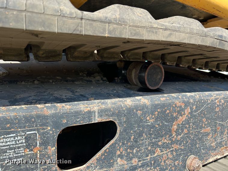 image for item DQ2171 2016 John Deere 60G  mini excavator