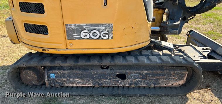image for item DQ2171 2016 John Deere 60G  mini excavator