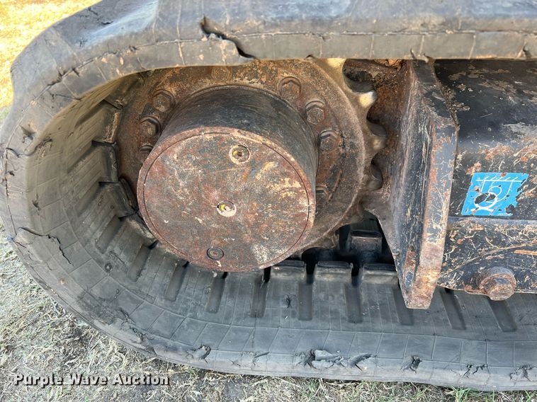 image for item DQ2171 2016 John Deere 60G  mini excavator