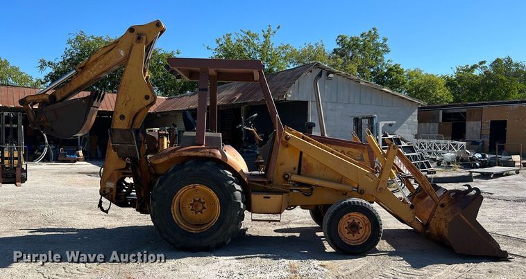image for item DQ2172 1989 Case 580K  backhoe