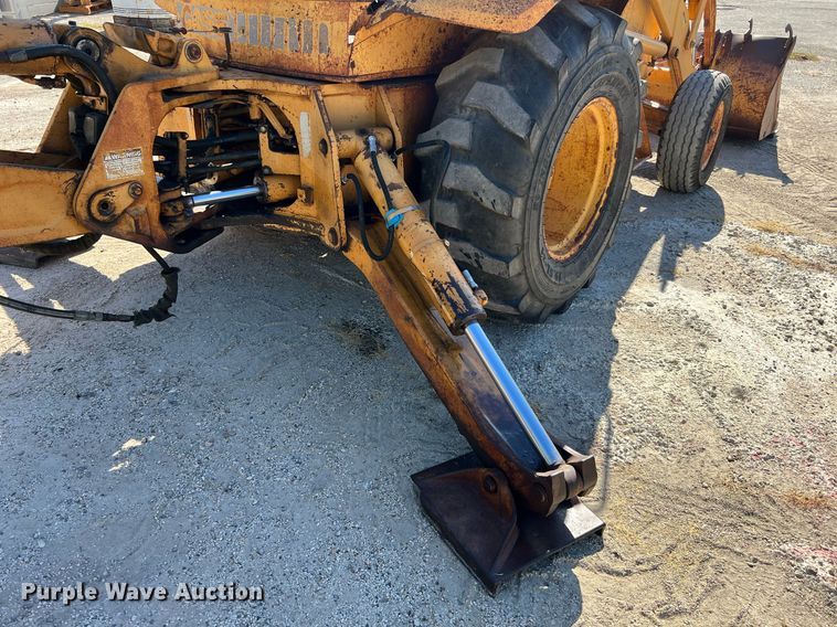 image for item DQ2172 1989 Case 580K  backhoe