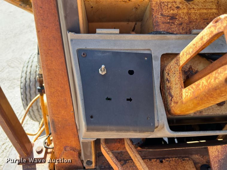 image for item DQ2172 1989 Case 580K  backhoe