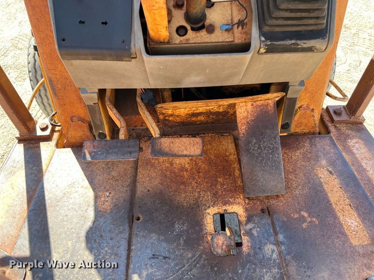 image for item DQ2172 1989 Case 580K  backhoe