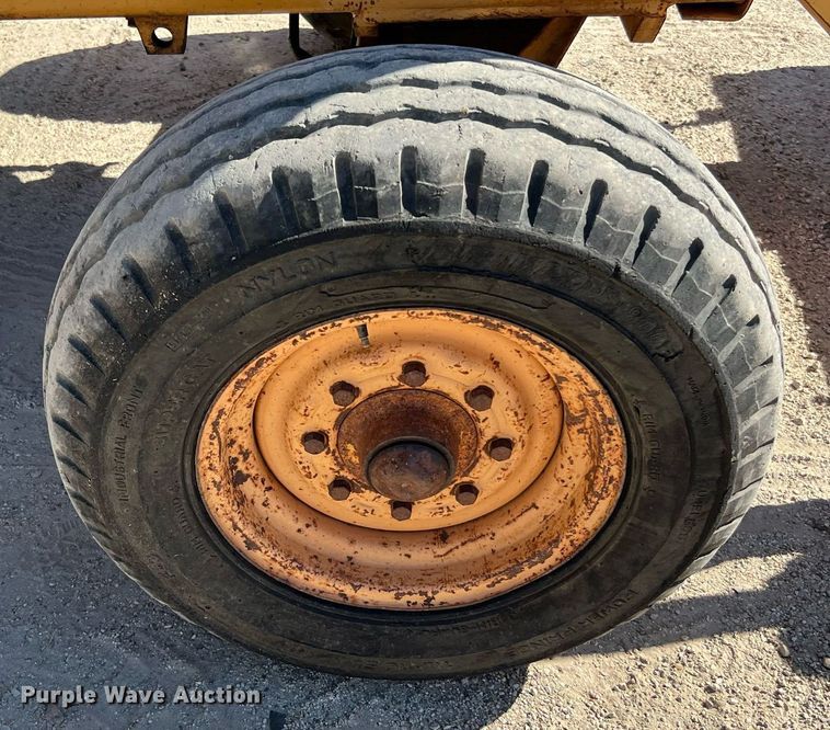 image for item DQ2172 1989 Case 580K  backhoe