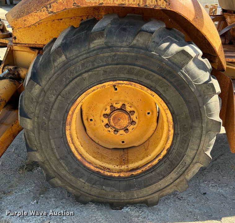 image for item DQ2172 1989 Case 580K  backhoe