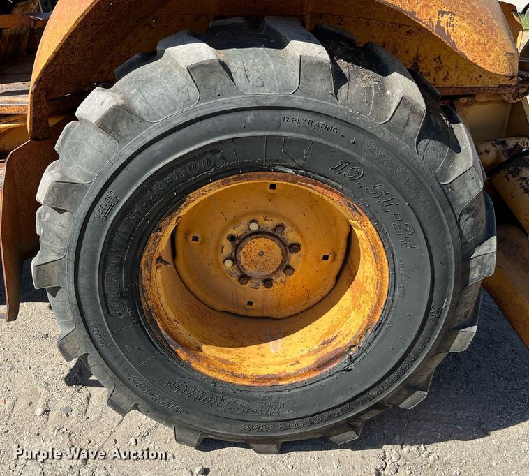 image for item DQ2172 1989 Case 580K  backhoe