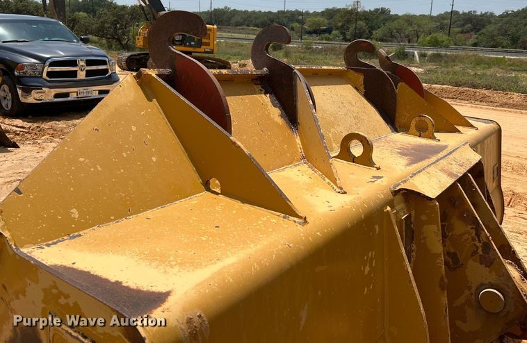 image for item DQ2179 2013 Caterpillar 966K  wheel loader