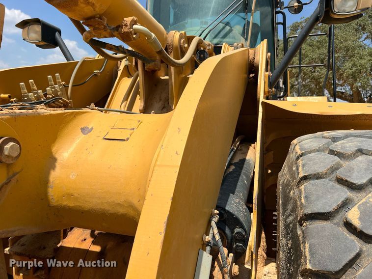 image for item DQ2179 2013 Caterpillar 966K  wheel loader