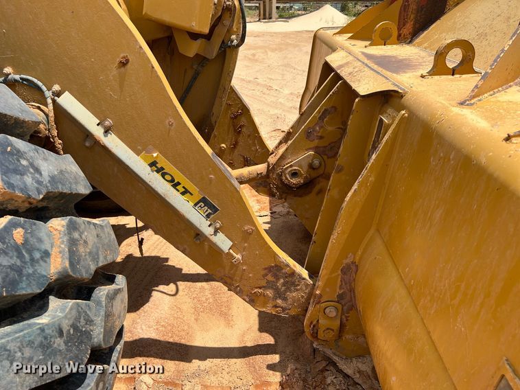 image for item DQ2179 2013 Caterpillar 966K  wheel loader