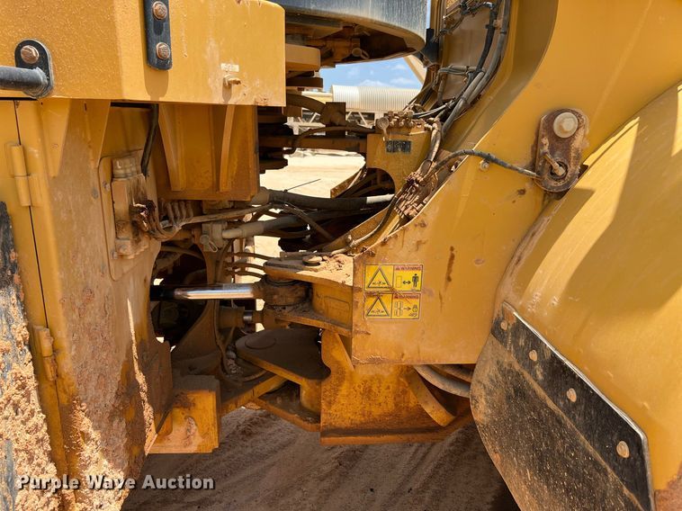 image for item DQ2179 2013 Caterpillar 966K  wheel loader