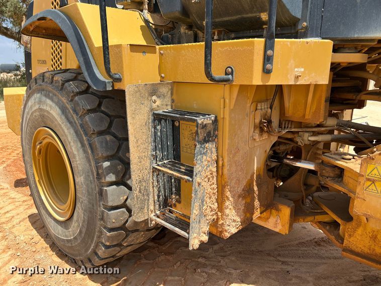 image for item DQ2179 2013 Caterpillar 966K  wheel loader