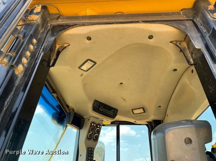 image for item DQ2179 2013 Caterpillar 966K  wheel loader