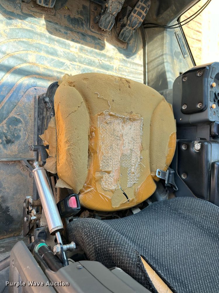 image for item DQ2179 2013 Caterpillar 966K  wheel loader