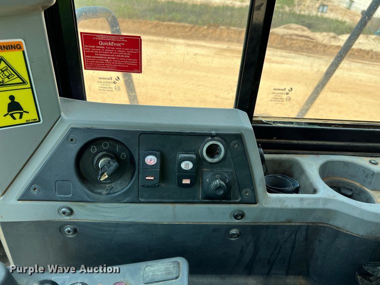 image for item DQ2179 2013 Caterpillar 966K  wheel loader