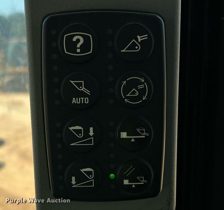 image for item DQ2179 2013 Caterpillar 966K  wheel loader