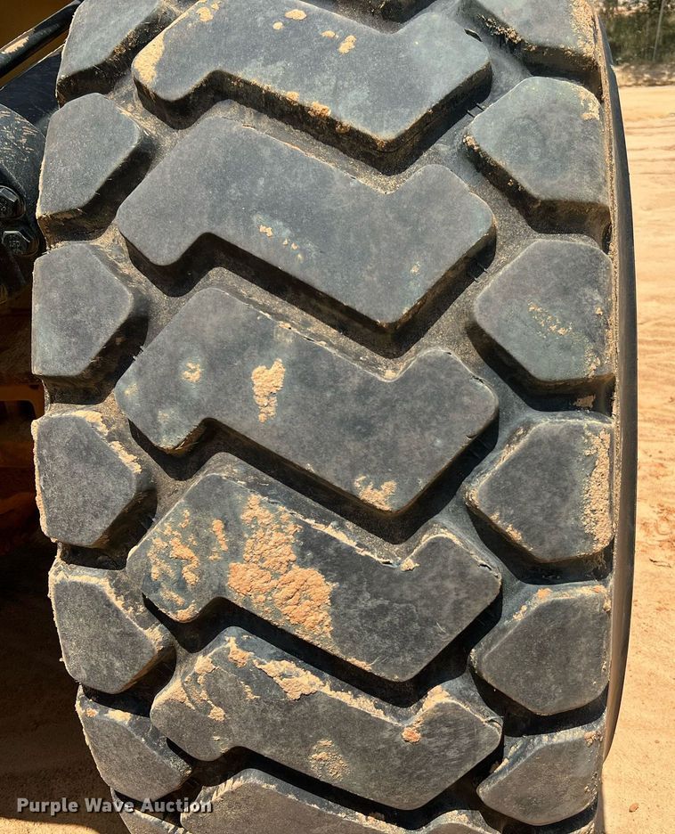 image for item DQ2179 2013 Caterpillar 966K  wheel loader