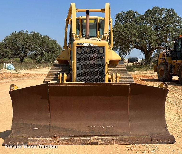 image for item DQ2182 2005 Caterpillar D6N XL  dozer