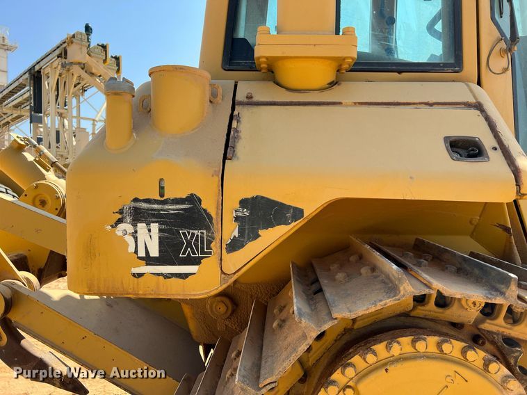 image for item DQ2182 2005 Caterpillar D6N XL  dozer