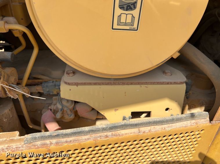 image for item DQ2182 2005 Caterpillar D6N XL  dozer