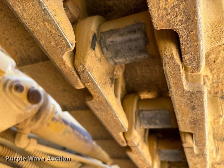 image for item DQ2182 2005 Caterpillar D6N XL  dozer