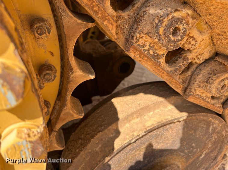 image for item DQ2182 2005 Caterpillar D6N XL  dozer