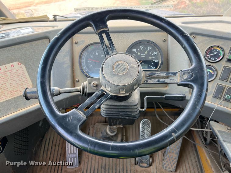 image for item DQ2183 2000 Volvo A35C  water wagon