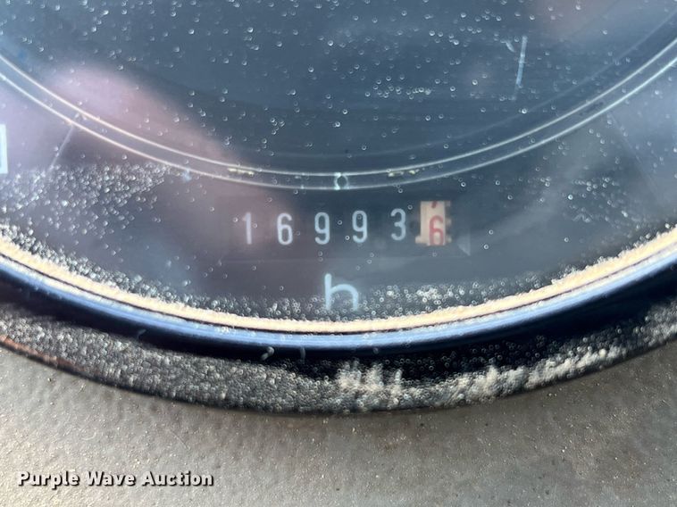 image for item DQ2183 2000 Volvo A35C  water wagon