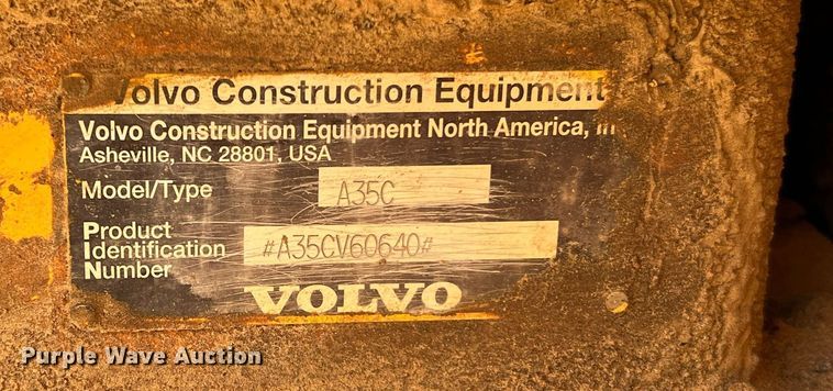 image for item DQ2183 2000 Volvo A35C  water wagon