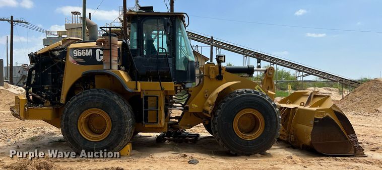 image for item DQ2186 2015 Caterpillar 966M  wheel loader