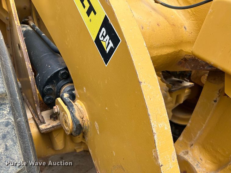 image for item DQ2186 2015 Caterpillar 966M  wheel loader