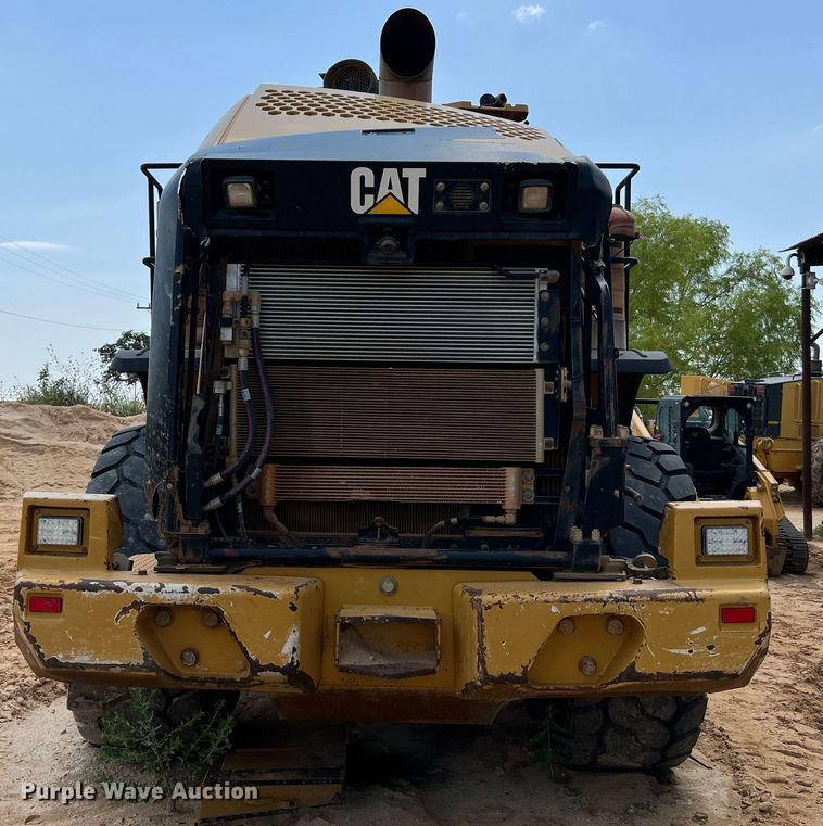 image for item DQ2186 2015 Caterpillar 966M  wheel loader
