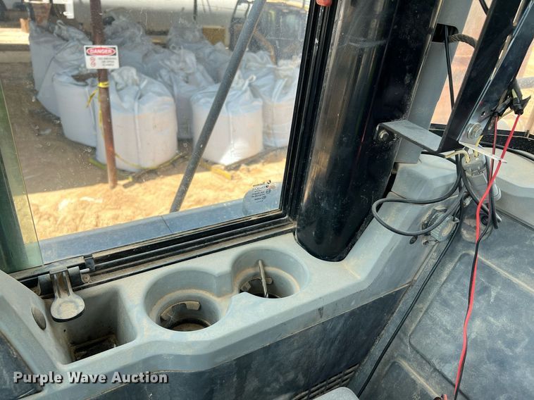 image for item DQ2186 2015 Caterpillar 966M  wheel loader